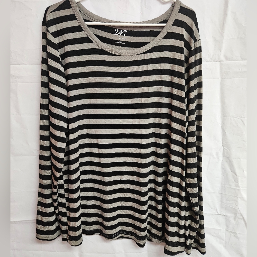 Maurices 24/7 Long Sleeve Tee